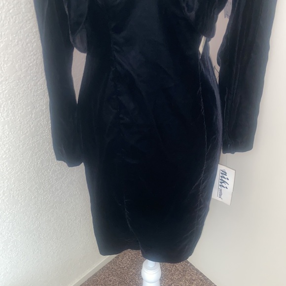 Nikki Velvet SZ 6P 2 picks comes with a bolero jacket NWT 1980s - Picture 4 of 8